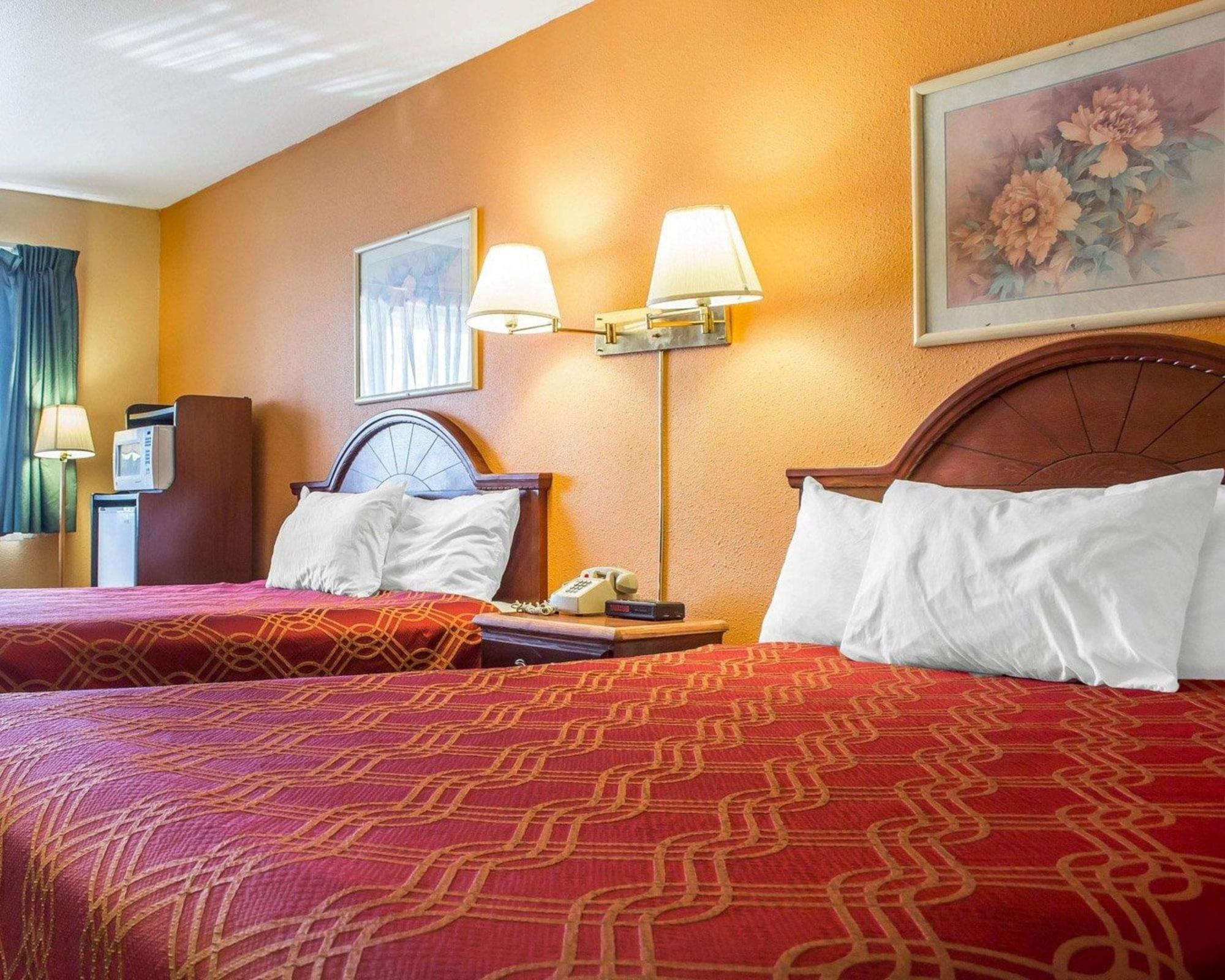 Travelodge By Wyndham Kingman Ngoại thất bức ảnh