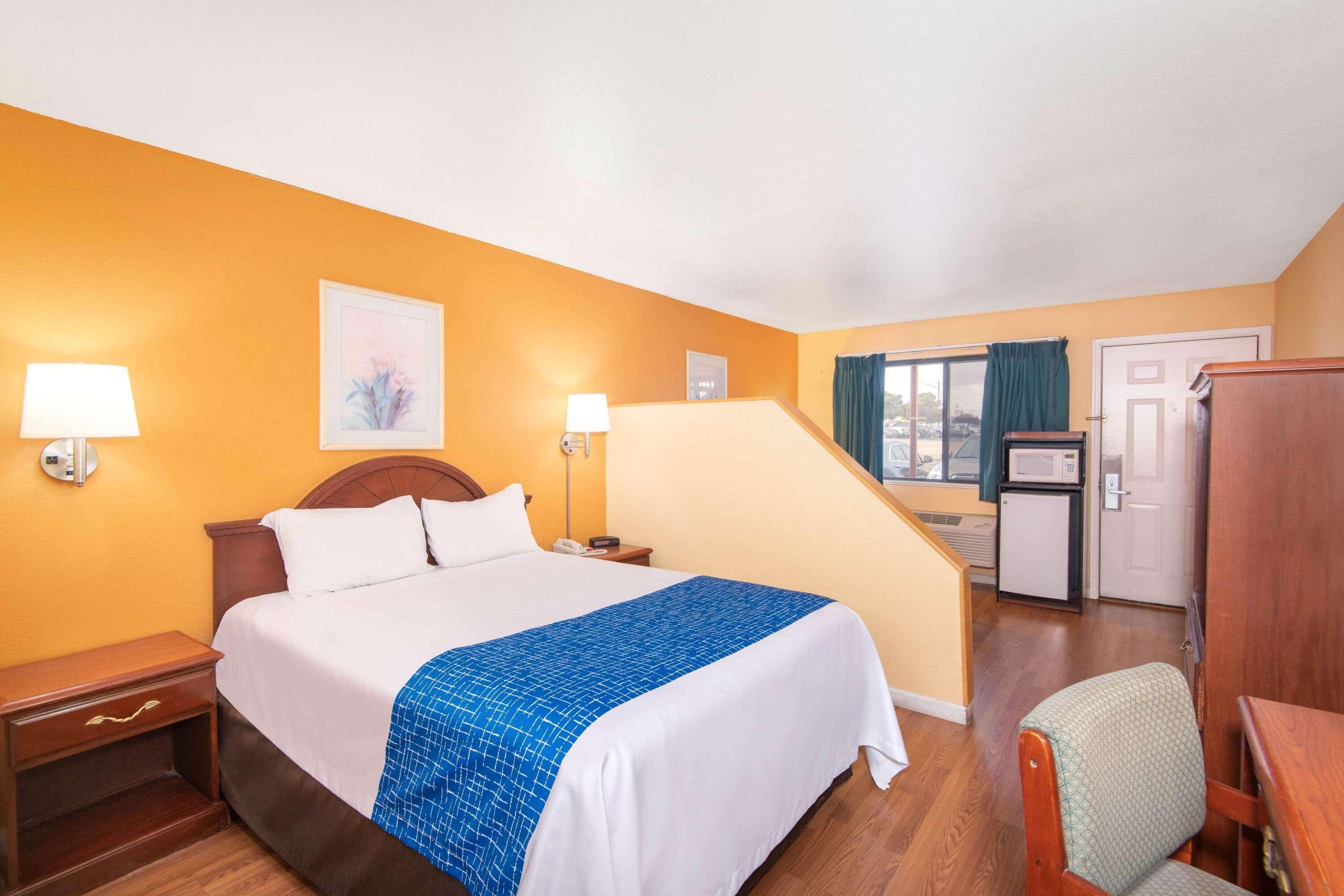 Travelodge By Wyndham Kingman Ngoại thất bức ảnh