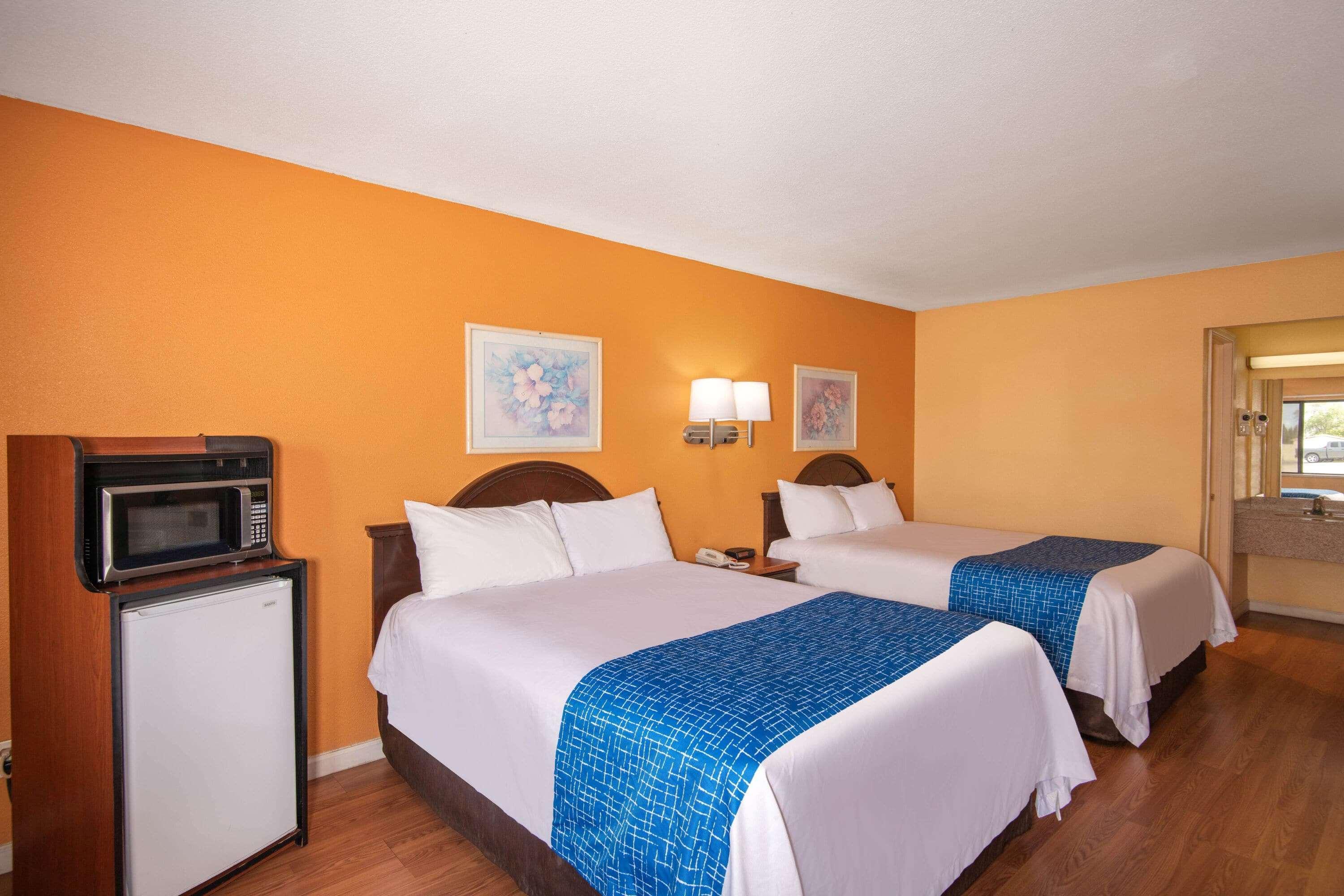 Travelodge By Wyndham Kingman Ngoại thất bức ảnh