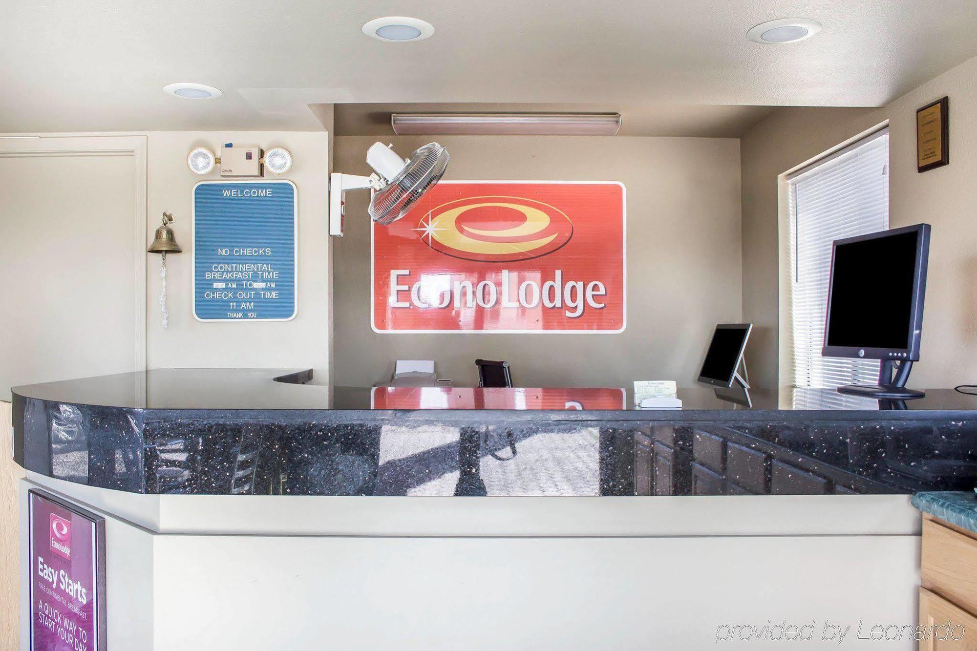 Travelodge By Wyndham Kingman Ngoại thất bức ảnh